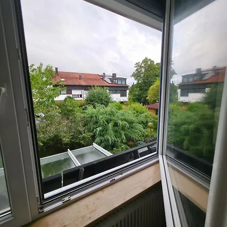 For 4 People With Garden View Homestay szállás Kirchheim bei München